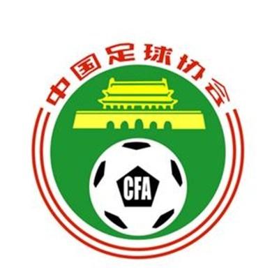 第41分钟，莫德里奇外围尝试一脚远射，鲁伊-席尔瓦飞身将球扑出。